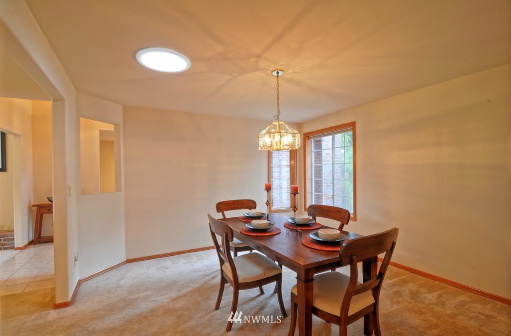 18225 Bellflower Road Bothell, WA 98012 - Photo 9 of 24