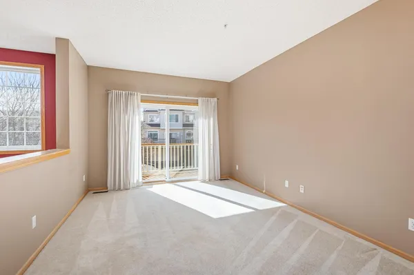 $279,000 | 13944 52nd Avenue North, Plymouth, MN 55446