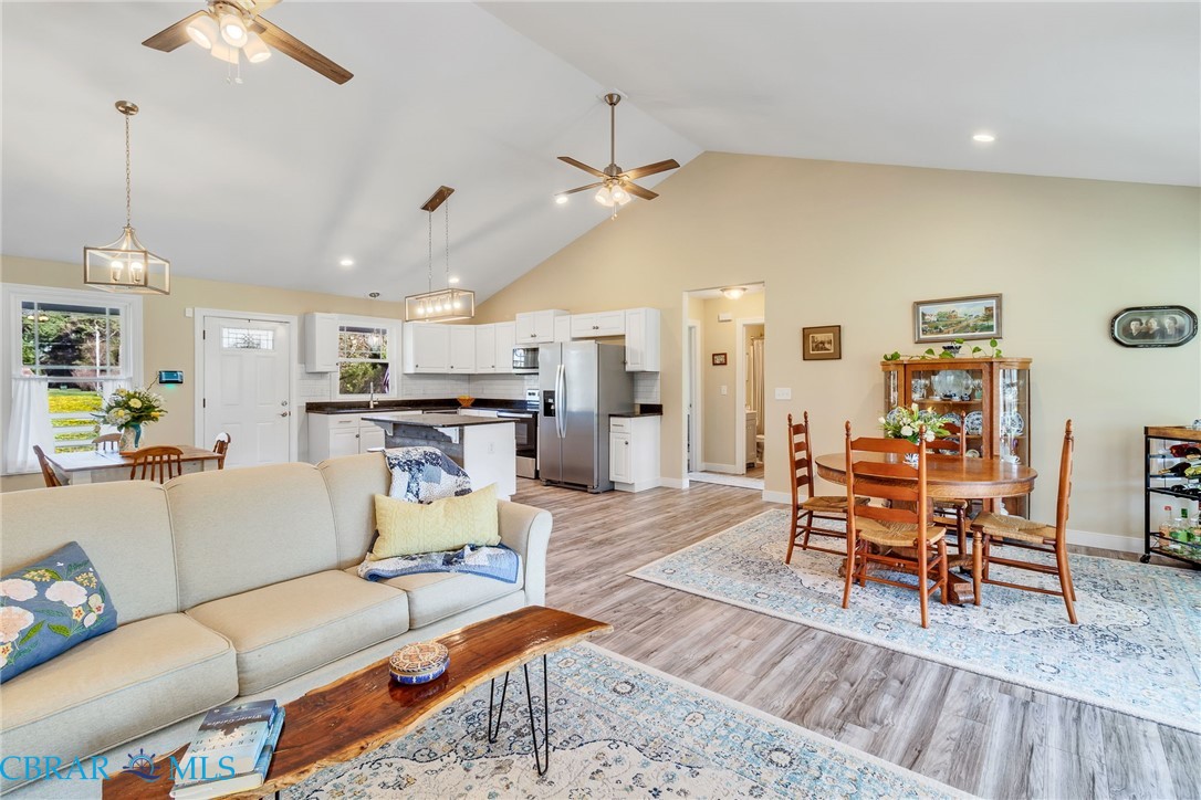 428 Smith Point Road Reedville, VA 22539 - Photo 8 of 38