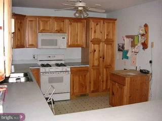 3948 Cemetery Road Parkesburg, PA 19365 - Photo 4 of 5 Gallery Image 4