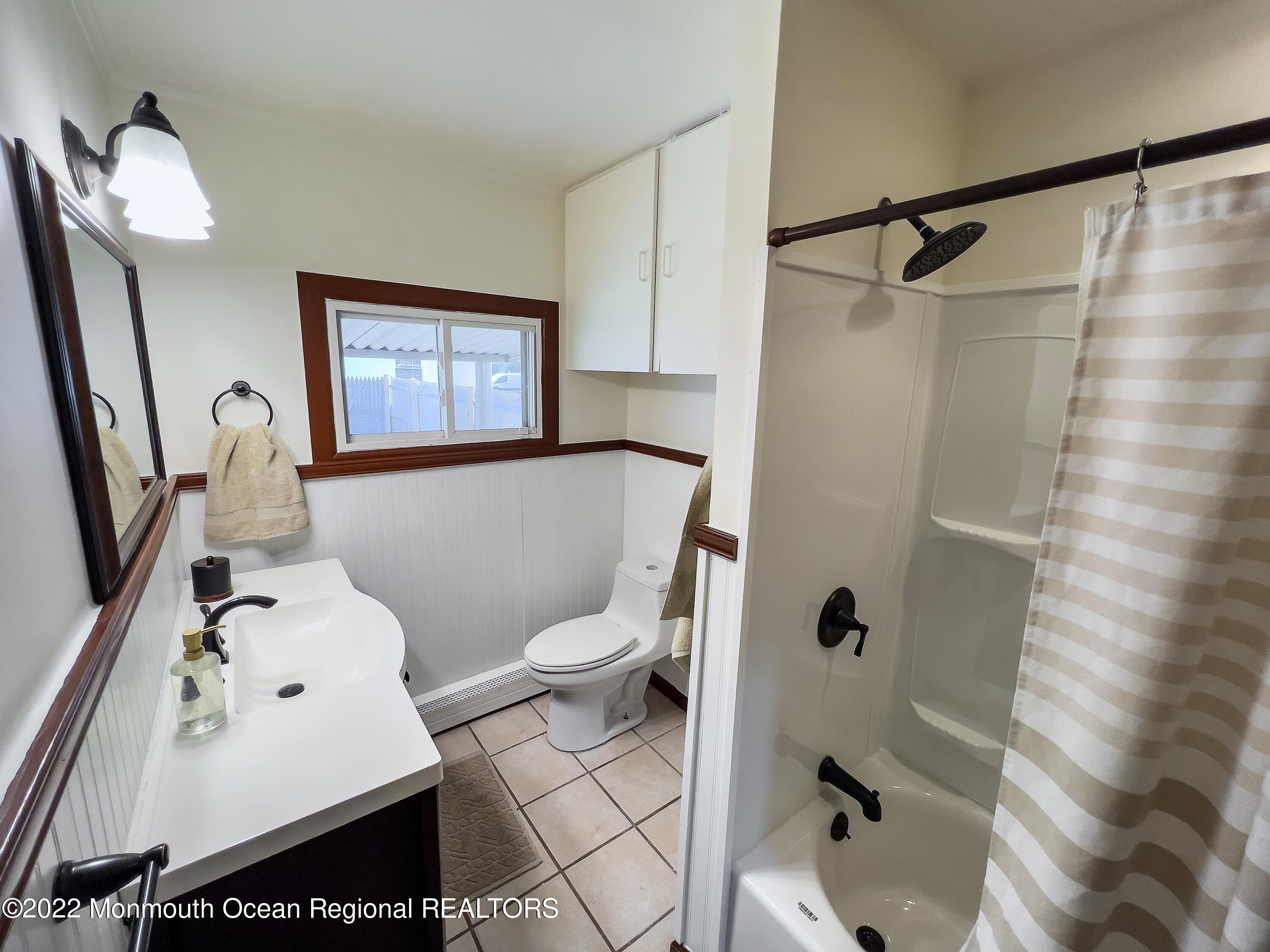475 Toms River Road Jackson, NJ 08527 - Photo 23 of 49 475 TR Road Hall Bathroom