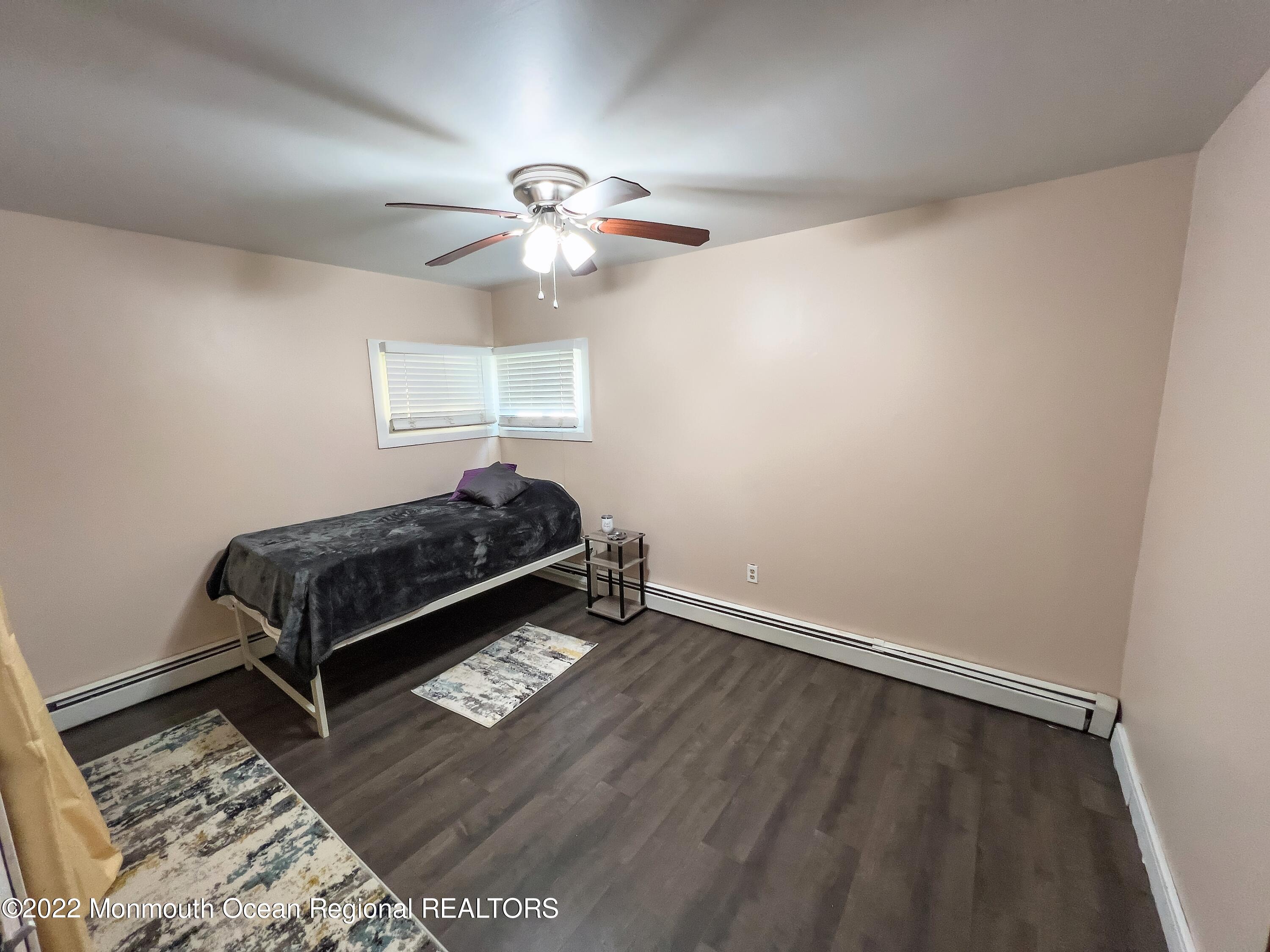 475 Toms River Road Jackson, NJ 08527 - Photo 36 of 49 475 TR Road Bedroom