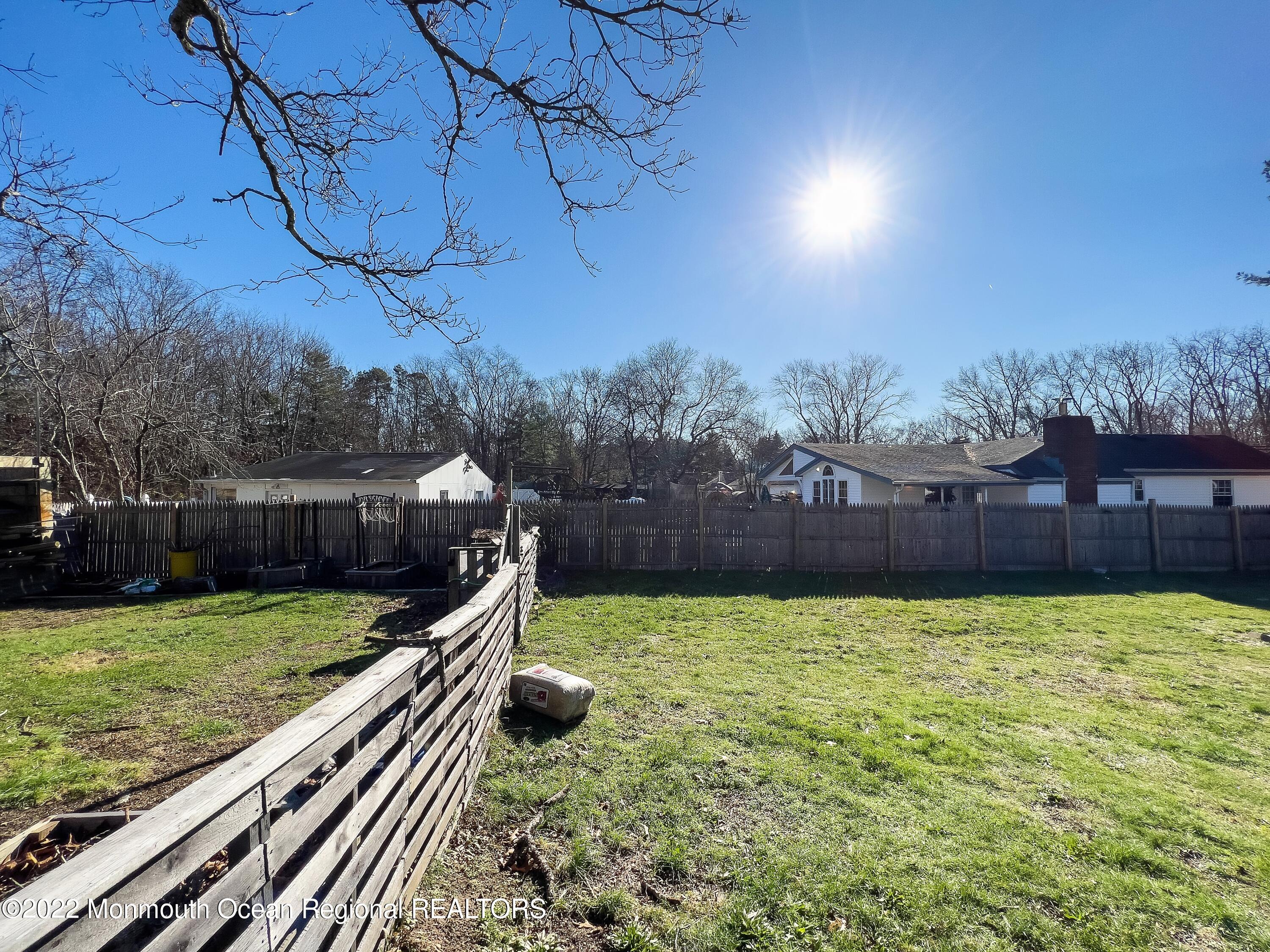 475 Toms River Road Jackson, NJ 08527 - Photo 44 of 49 475 TR Road Yard