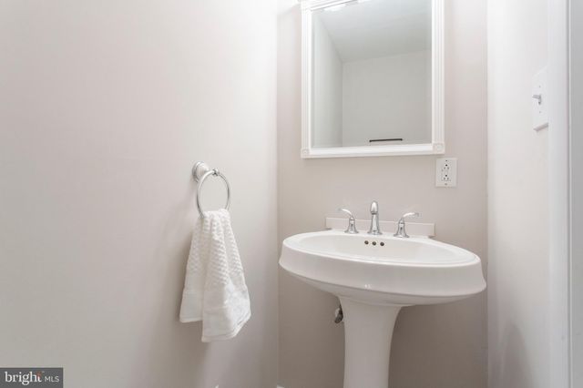 $392,735 | 1121 Montrose Street, Philadelphia, PA 19147