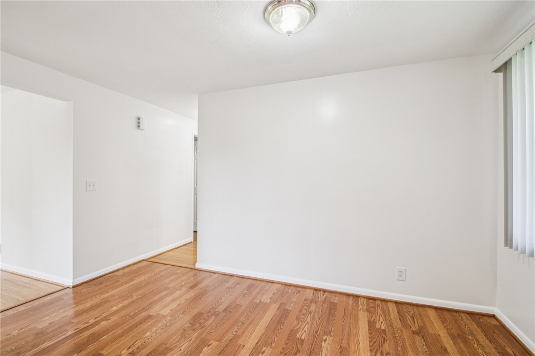 384 Buckman Road Greece, NY 14615 - Photo 9 of 38