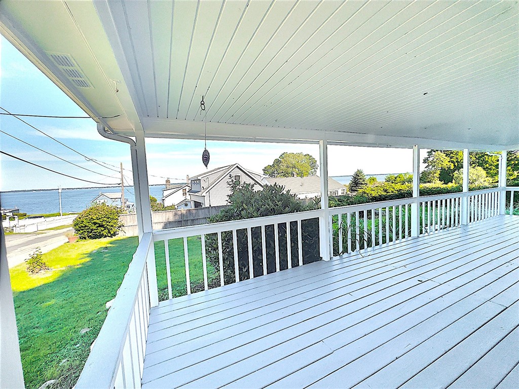 38 Ogden Avenue Warwick, RI 02889 - Photo 8 of 44 Front Porch