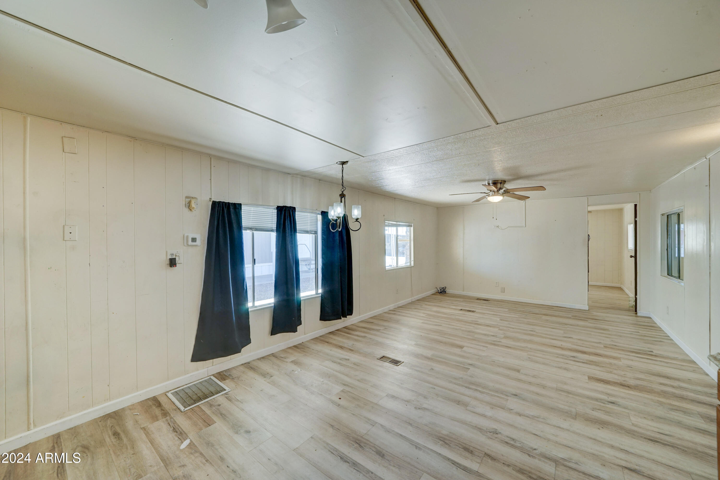 303 South Recker Road, Unit 133 Mesa, AZ 85206 - Photo 9 of 22 303 S Recker, 133-9