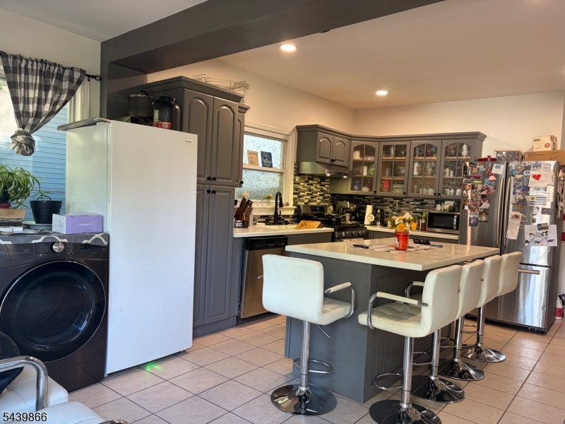 20 Ridge Street Orange, NJ 07050 - Photo 3 of 19