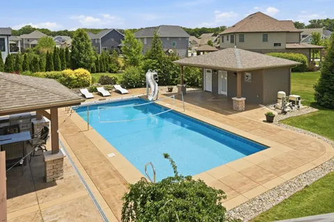 $1,025,000 | 863 Sylvia Lane, Crown Point, IN 46307