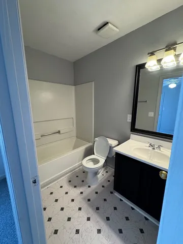 $1,495 | 215 Dixie Drive, Unit D, Tallahassee, FL 32304