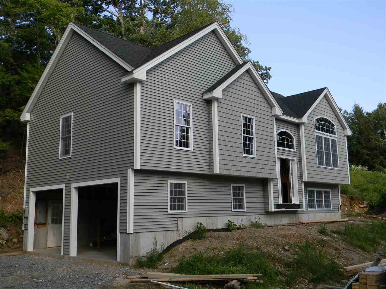 50 Holts Point Road Sandown, NH 03873 - Photo 2 of 6