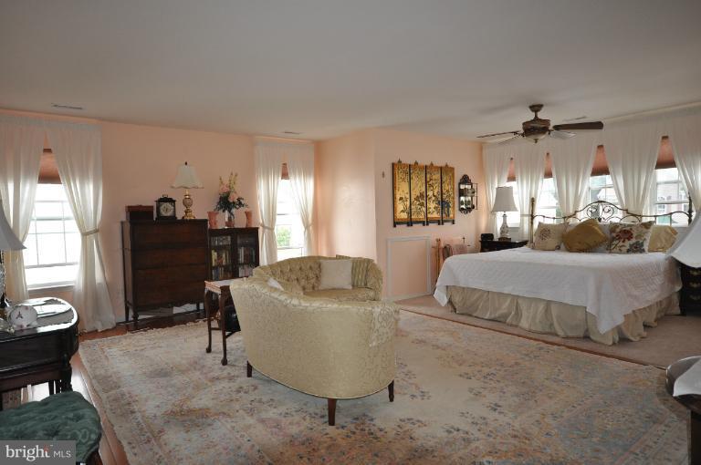 1422 Moonshadow Road Bel Air, MD 21015 - Photo 14 of 30 Nice sitting area in Master Bedroom