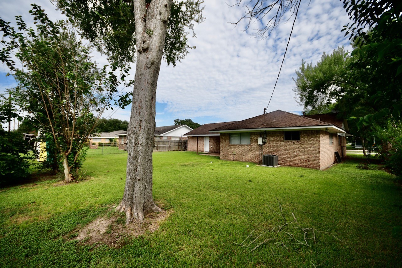 826 Walger Avenue Rosenberg, TX 77471 - Photo 32 of 37 Gallery Image 32