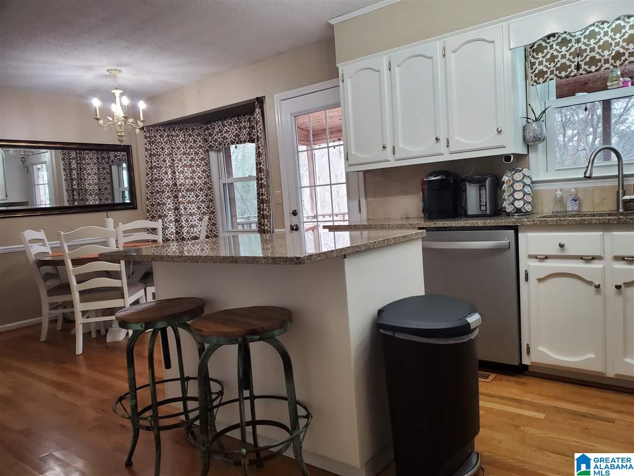 1313 Colonial Way Alabaster, AL 35007 - Photo 8 of 16