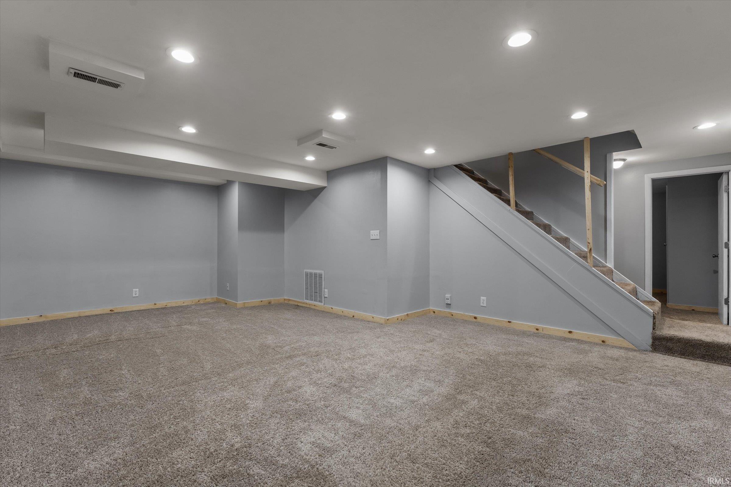 14666 Mill Valley Lane Granger, IN 46530 - Photo 23 of 39