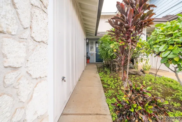 $5,500 | 92-1071 Koio Drive, Unit D, Kapolei, HI 96707