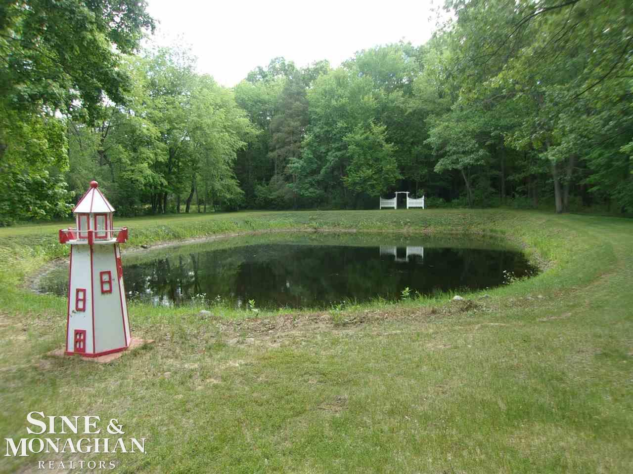 8819 Stone Road Algonac, MI 48001 - Photo 10 of 31 31293372-9.JPG