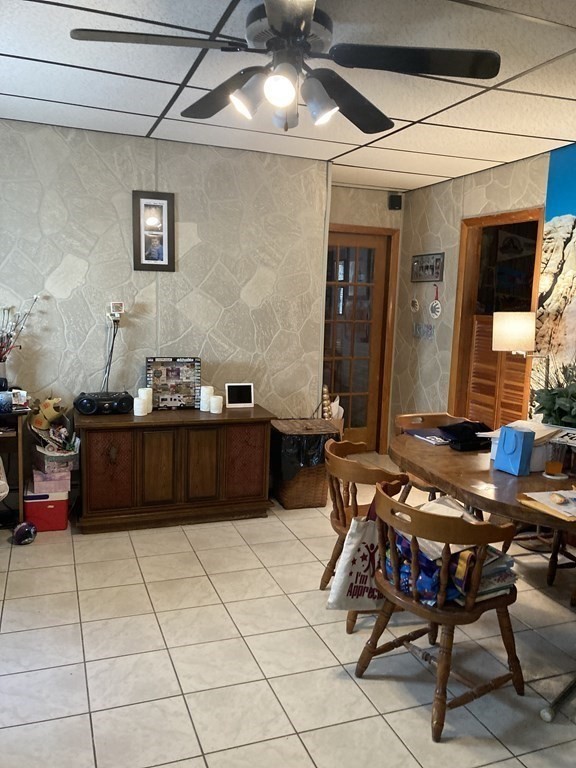 274 Plantation Street Worcester, MA 01604 - Photo 13 of 27 a living room with furniture