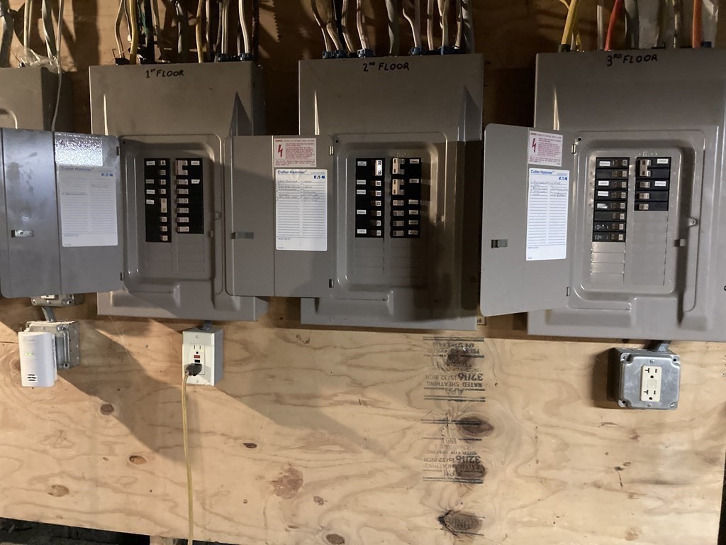 274 Plantation Street Worcester, MA 01604 - Photo 25 of 27 a bathroom with a granite countertop sink and a mirror