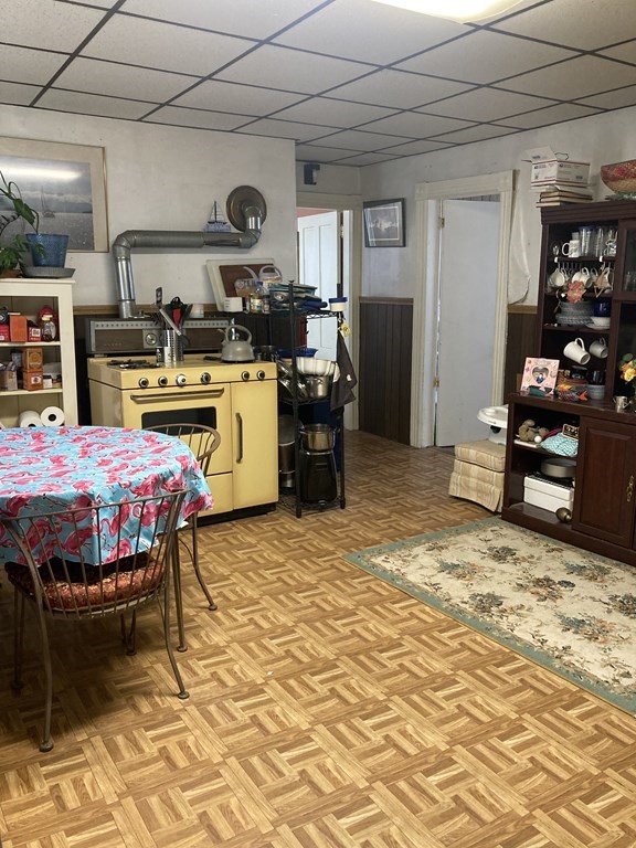 274 Plantation Street Worcester, MA 01604 - Photo 8 of 27