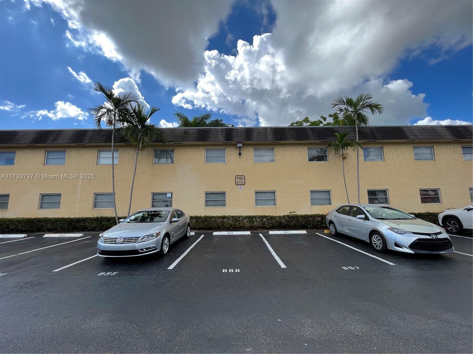 5192 Northeast 6th Ave Unit 802  