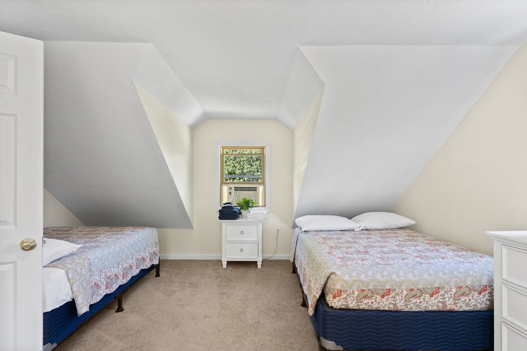 793 Blacksmith Shop Road Falmouth, MA 02536 - Photo 15 of 26 Gallery Image 15