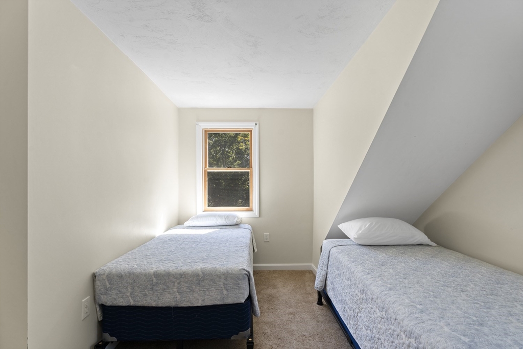 793 Blacksmith Shop Road Falmouth, MA 02536 - Photo 16 of 26 Gallery Image 16