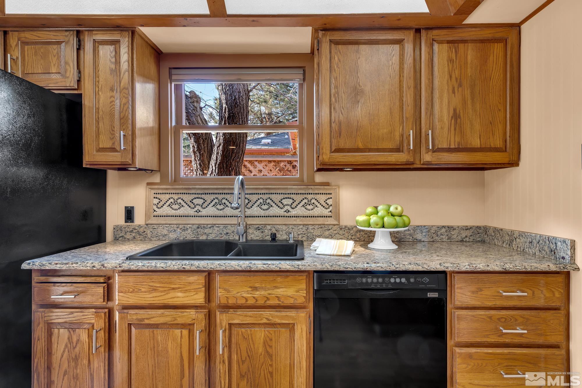 650 Manor Drive Reno, NV 89509 - Photo 17 of 37 Photo 17