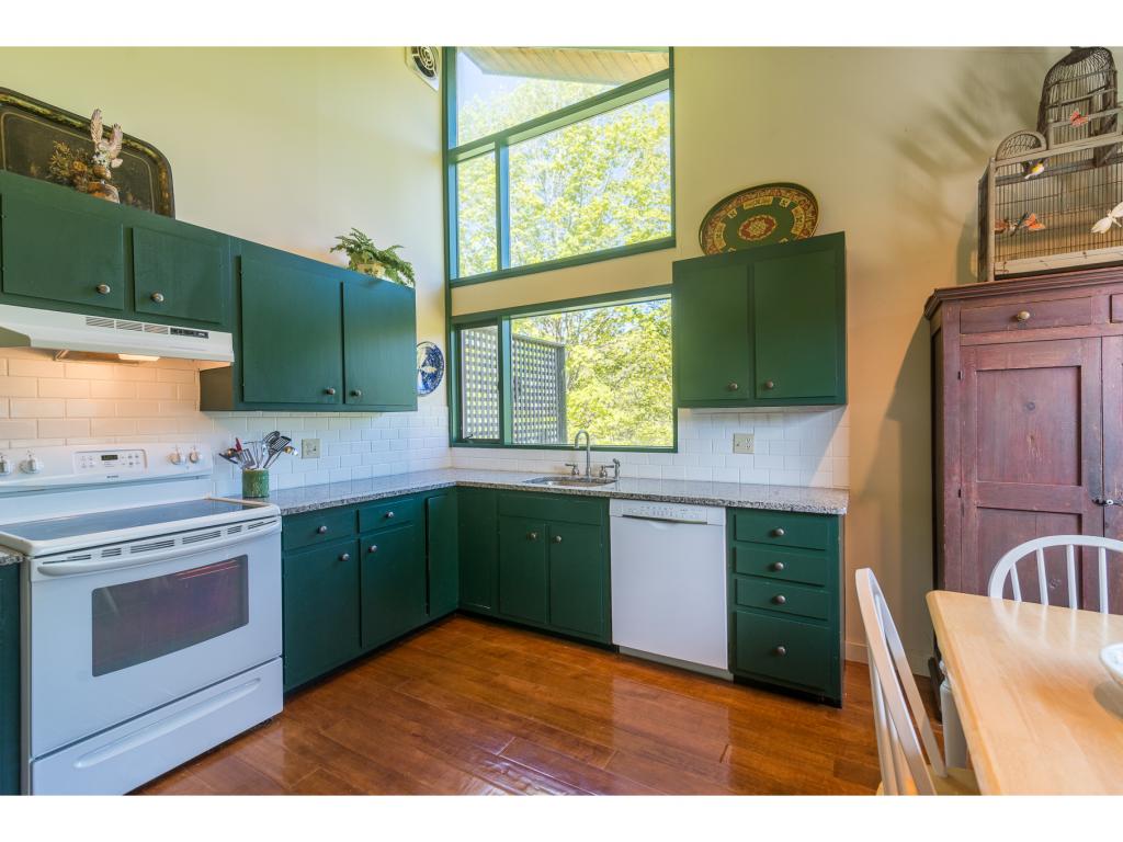 26 Murray Hill Heights Road, Unit 26 Manchester, VT 05255 - Photo 4 of 11 Gallery Image 4