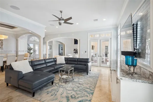 $3,500,000 | 1008 Mandarin Isle, Fort Lauderdale, FL 33315