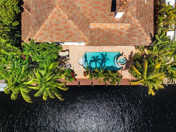 $3,500,000 | 1008 Mandarin Isle, Fort Lauderdale, FL 33315