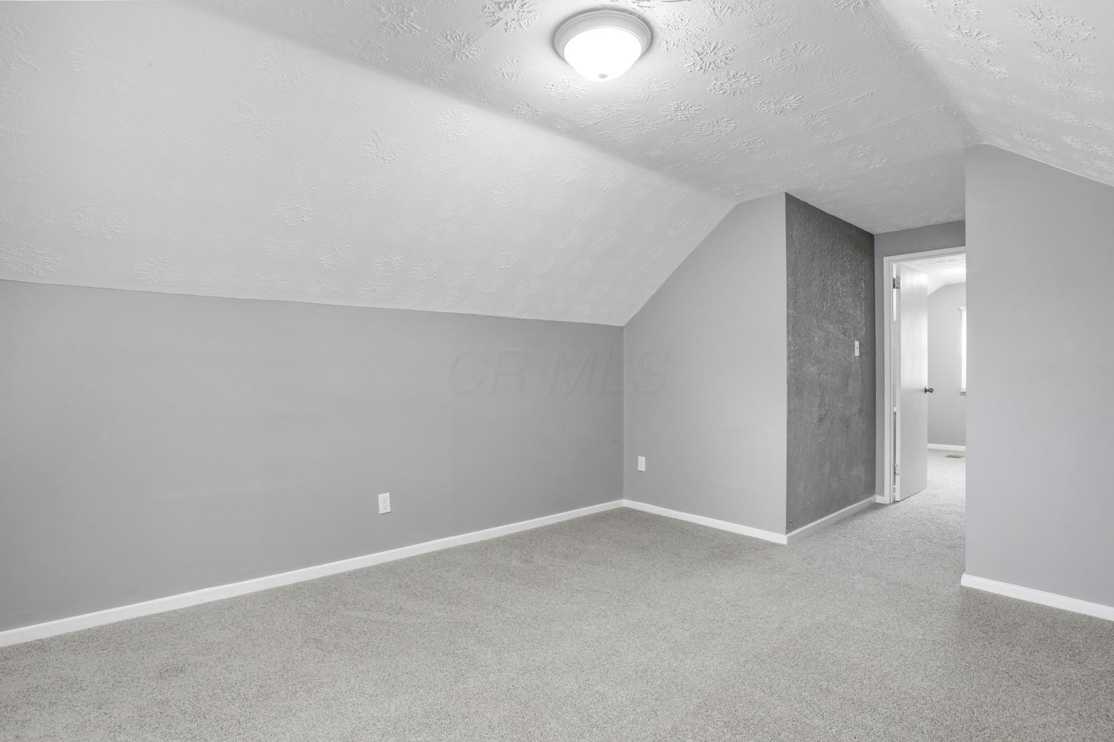 1000 Colgate Road Whitehall, OH 43213 - Photo 11 of 12
