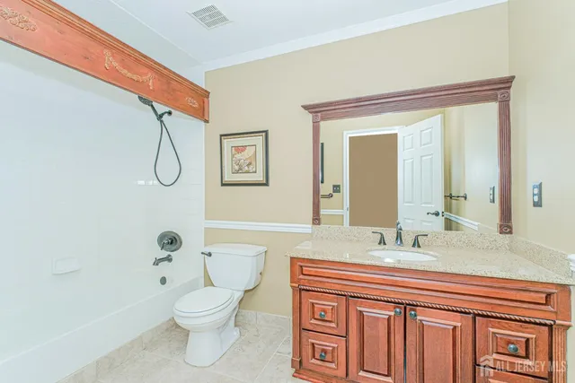 $925,000 | 19 Helene Street, Old Bridge, NJ 08857