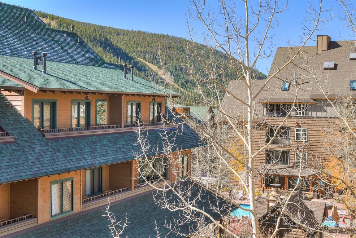 91 River Run Road, Unit 8137 Keystone, CO 80435 - Photo 31 of 37 a view of a large building