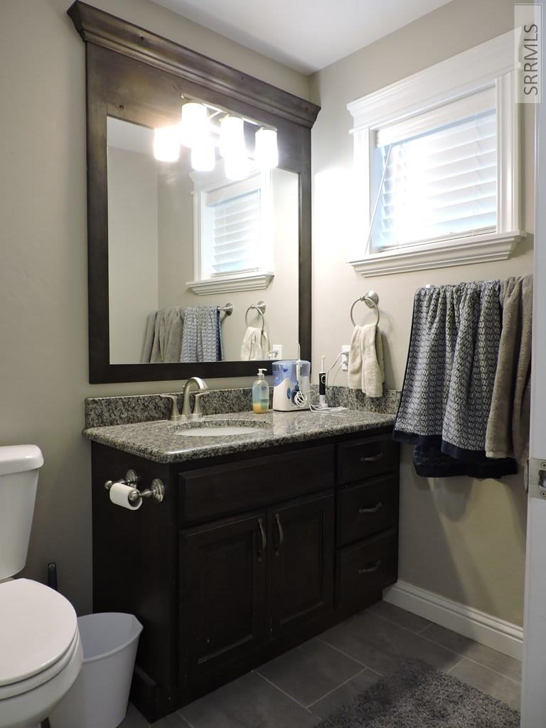 605 Boulder Street Rigby, ID 83442 - Photo 17 of 49 Main Bathroom