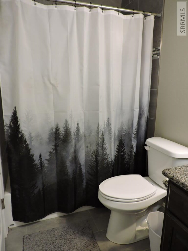 605 Boulder Street Rigby, ID 83442 - Photo 18 of 49 Main Bathroom