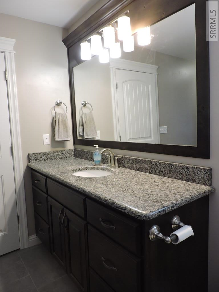 605 Boulder Street Rigby, ID 83442 - Photo 31 of 49 Primary Bathroom