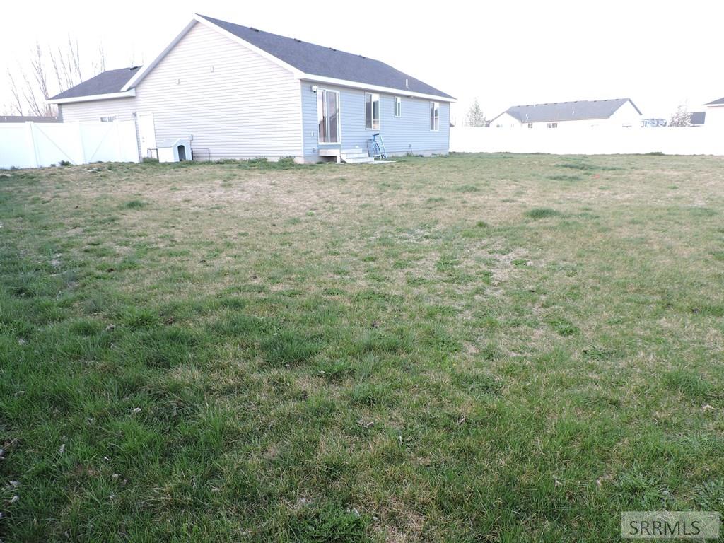 605 Boulder Street Rigby, ID 83442 - Photo 47 of 49 Backyard