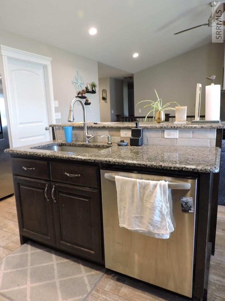 605 Boulder Street Rigby, ID 83442 - Photo 9 of 49 Kitchen