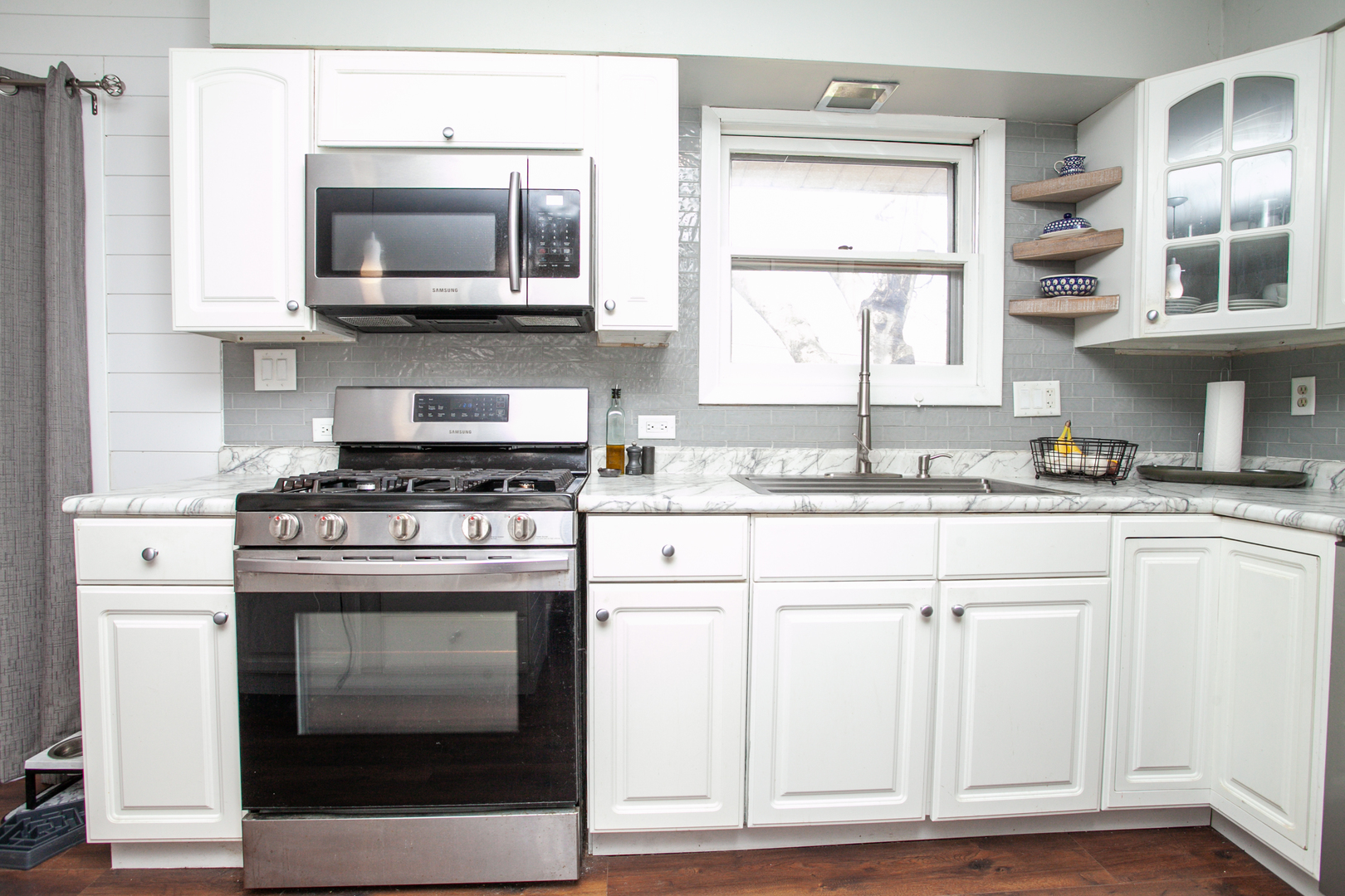 504 Radliff Road Bloomington, IL 61701 - Photo 13 of 16