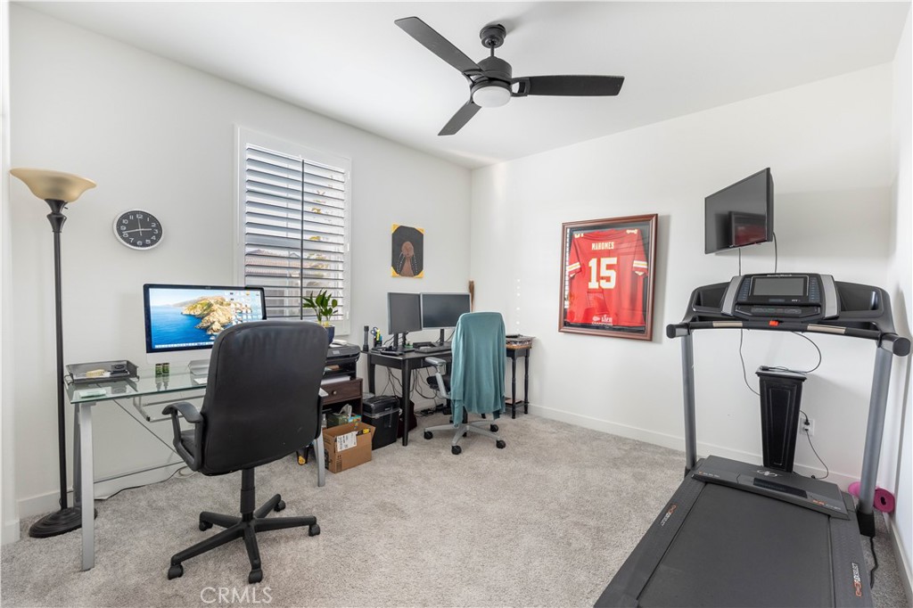 565 Hudson Way Rialto, CA 92377 - Photo 12 of 39 Gallery Image 12
