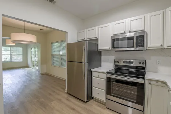 $2,500 | 70 Gardenia Drive Northwest, Atlanta, GA 30314