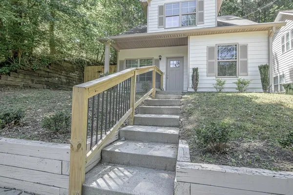 $2,500 | 70 Gardenia Drive Northwest, Atlanta, GA 30314