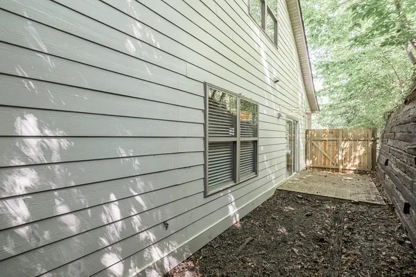 $2,500 | 70 Gardenia Drive Northwest, Atlanta, GA 30314