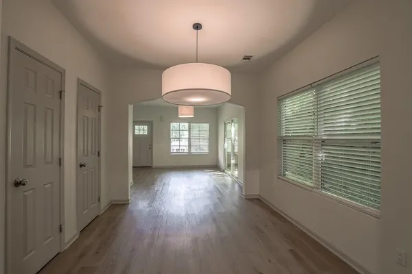 $2,500 | 70 Gardenia Drive Northwest, Atlanta, GA 30314