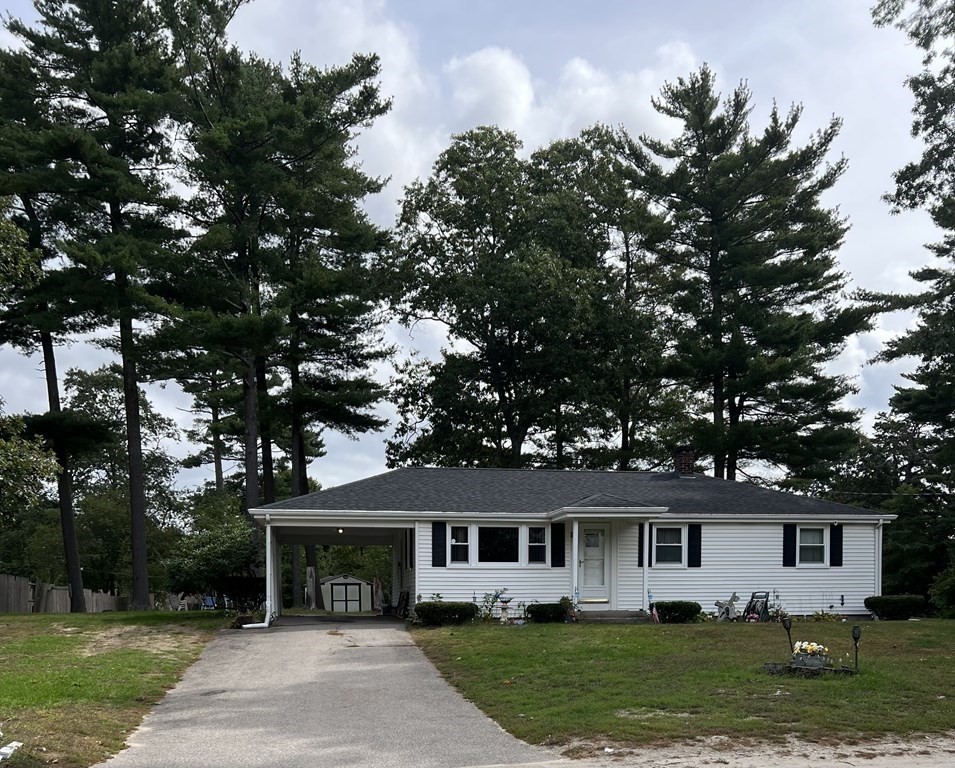 24 Cromesett Road Wareham, MA 02571 - Photo 2 of 35 Gallery Image 2