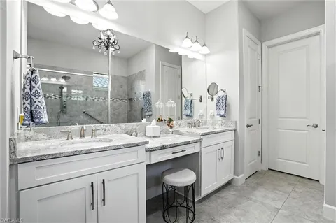 $1,674,900 | 9401 Terresina Drive, Naples, FL 34119