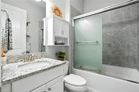 $1,674,900 | 9401 Terresina Drive, Naples, FL 34119