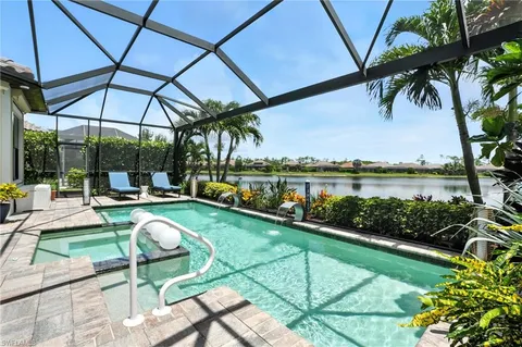 $1,674,900 | 9401 Terresina Drive, Naples, FL 34119