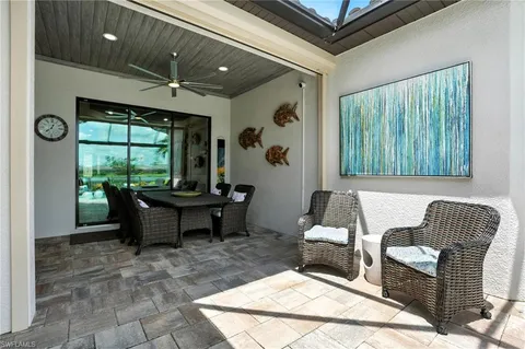 $1,674,900 | 9401 Terresina Drive, Naples, FL 34119